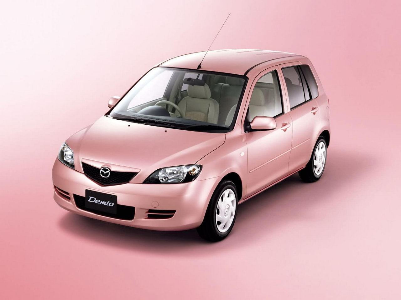 Mazda 2 2003 001.jpg